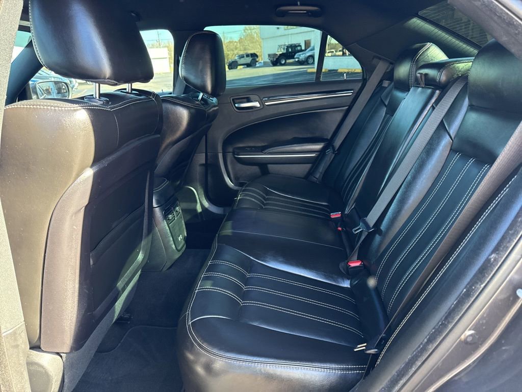 Used 2021 Chrysler 300 S image 34