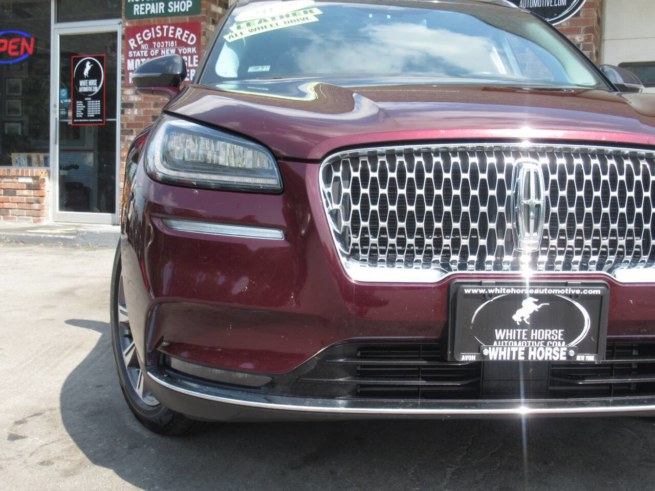 Used 2020 Lincoln Corsair Reserve w/ Elements Package image 3