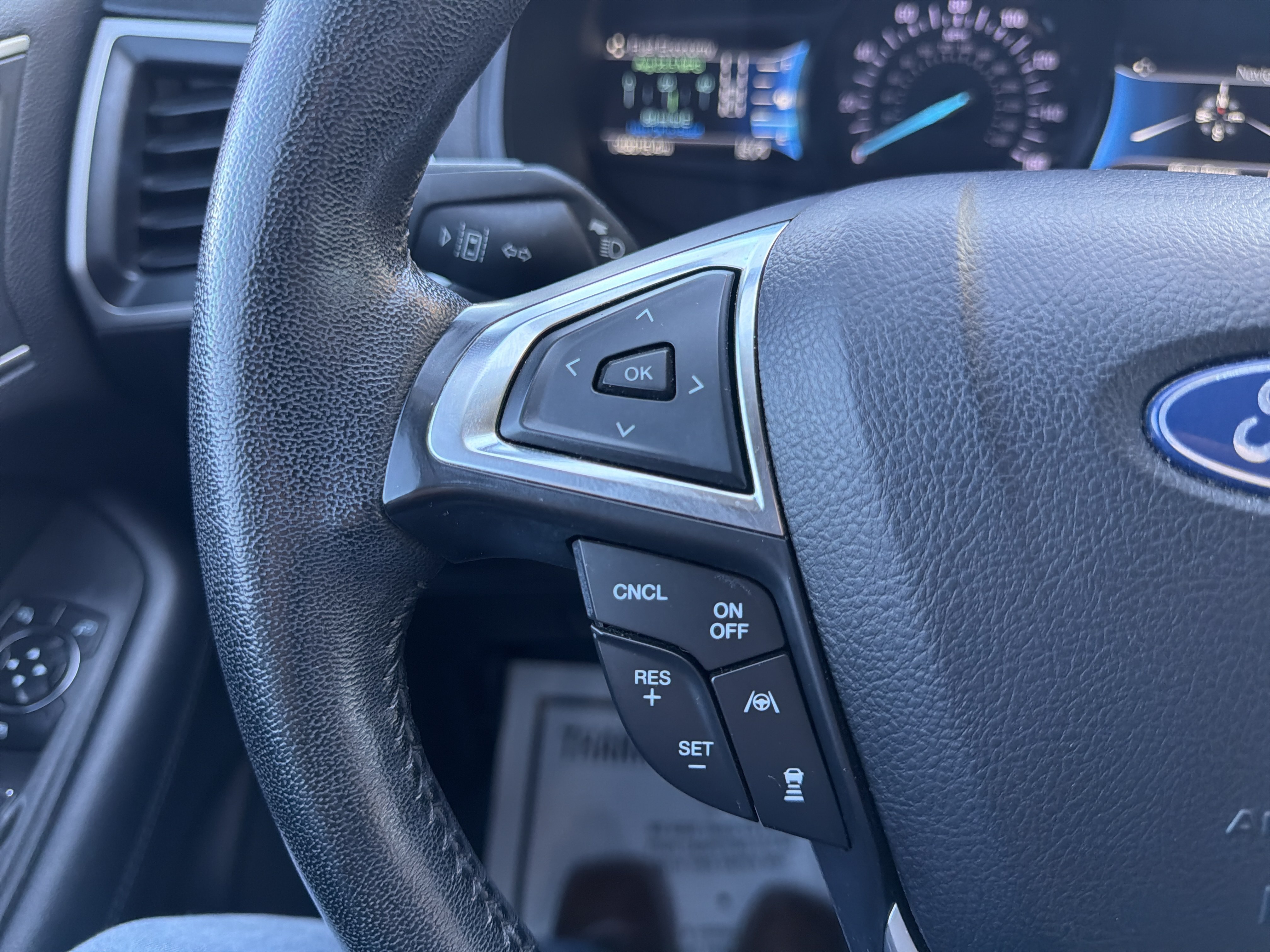 Used 2022 Ford Edge SEL w/ Convenience Package AWD/4WD image 19
