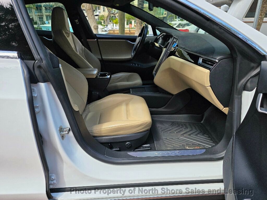 Used 2015 Tesla Model S 70 image 18
