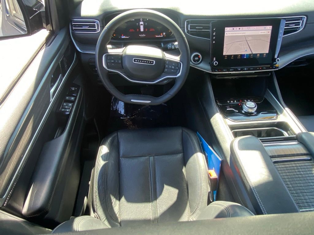 Used 2024 Jeep Wagoneer Series II AWD/4WD image 11