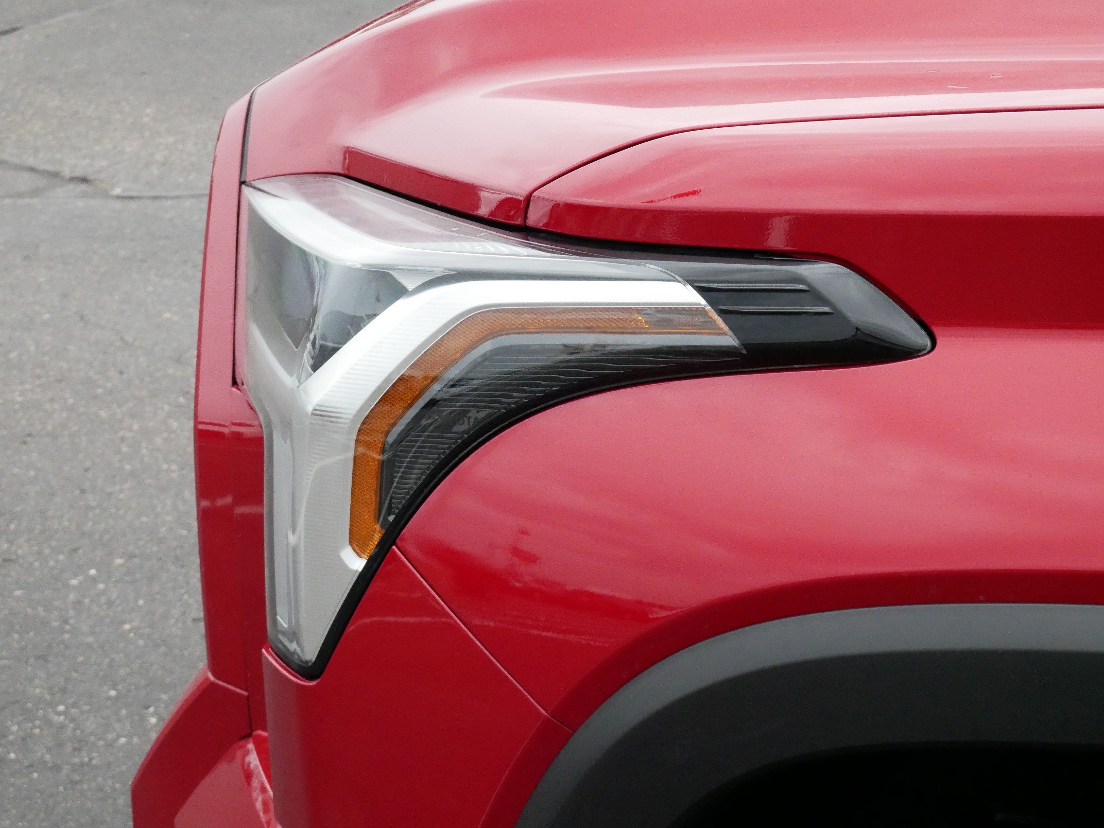 Certified 2024 Toyota Tundra SR5 AWD/4WD image 16