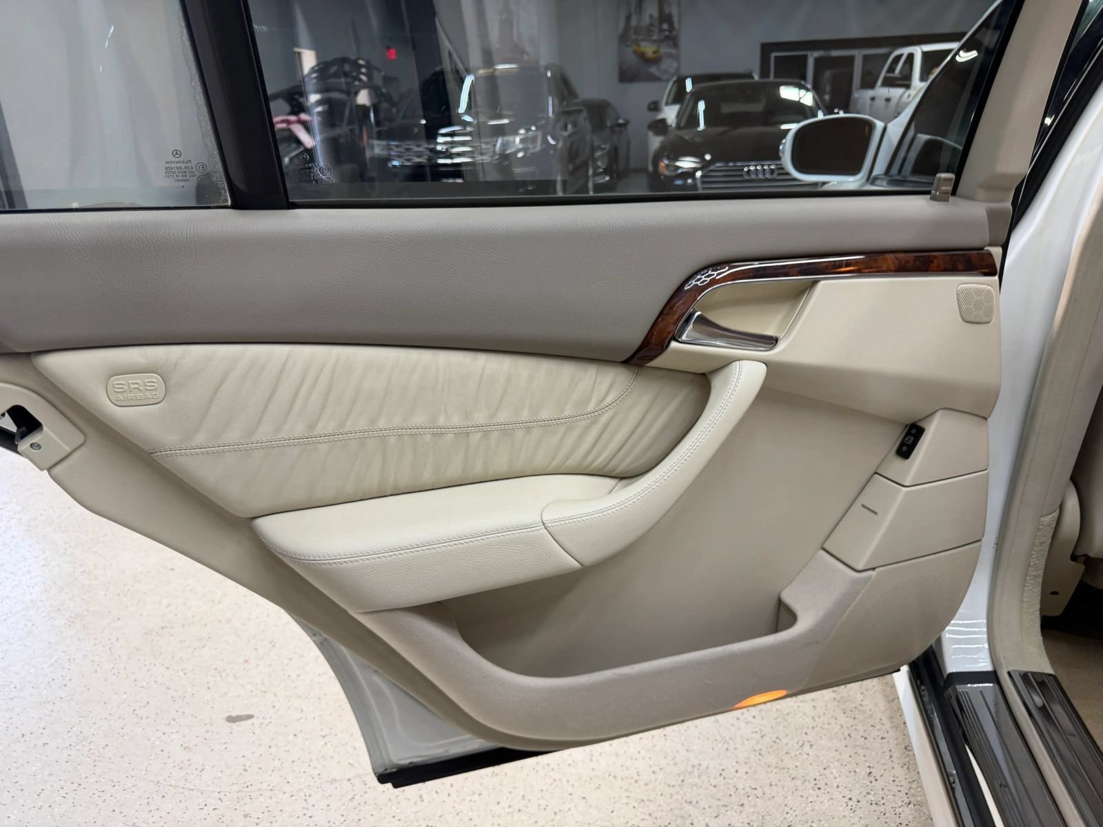 Used 2006 Mercedes-Benz S 500 image 36