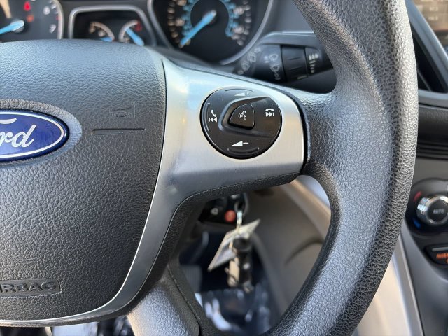 Used 2015 Ford Escape SE w/ Equipment Group 201A FWD image 23