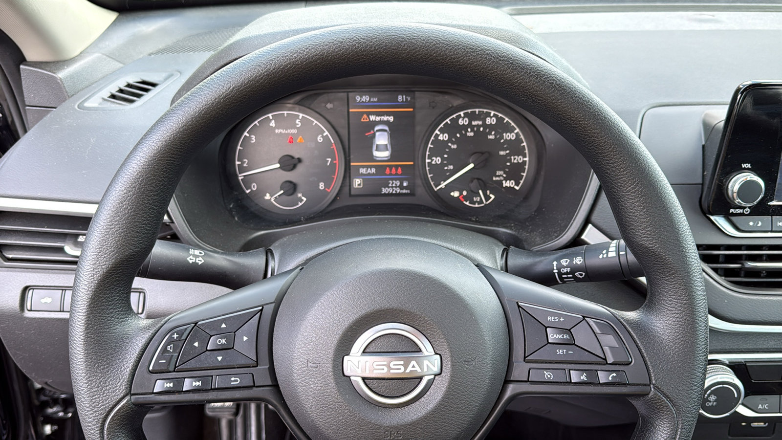 Certified 2024 Nissan Altima 2.5 S FWD image 9