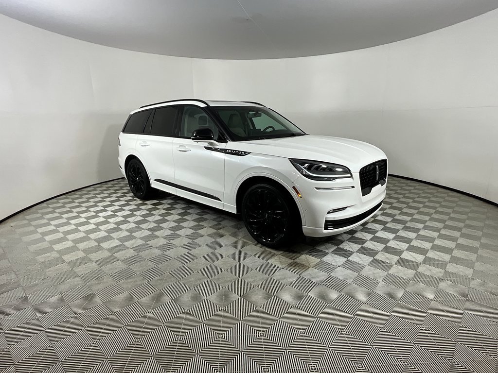 Certified 2024 Lincoln Aviator Reserve w/ Jet Package image 6