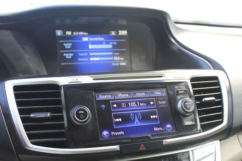 Used 2015 Honda Accord EX-L image 28