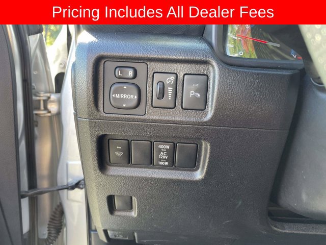 Used 2014 Toyota 4Runner Limited AWD/4WD image 21