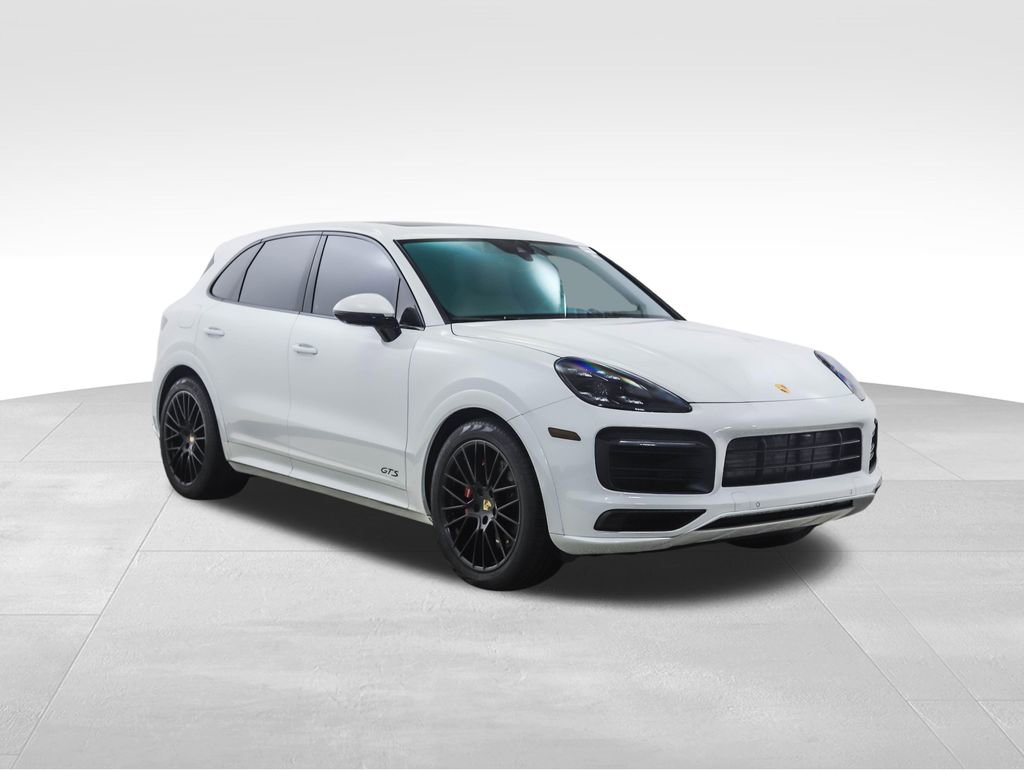 Used 2022 Porsche Cayenne GTS image 7
