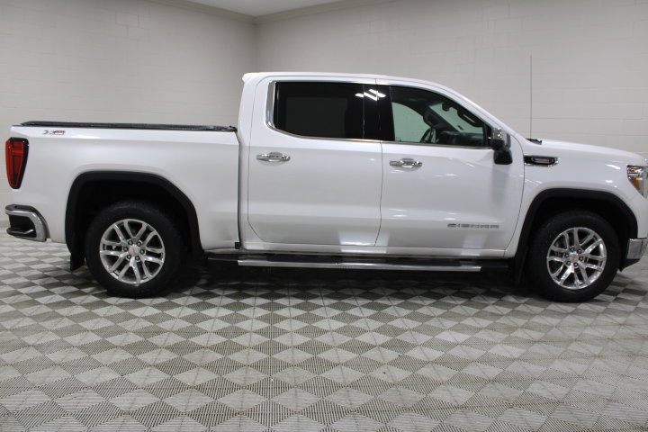 Used 2021 GMC Sierra 1500 SLT w/ SLT Premium Package AWD/4WD image 13