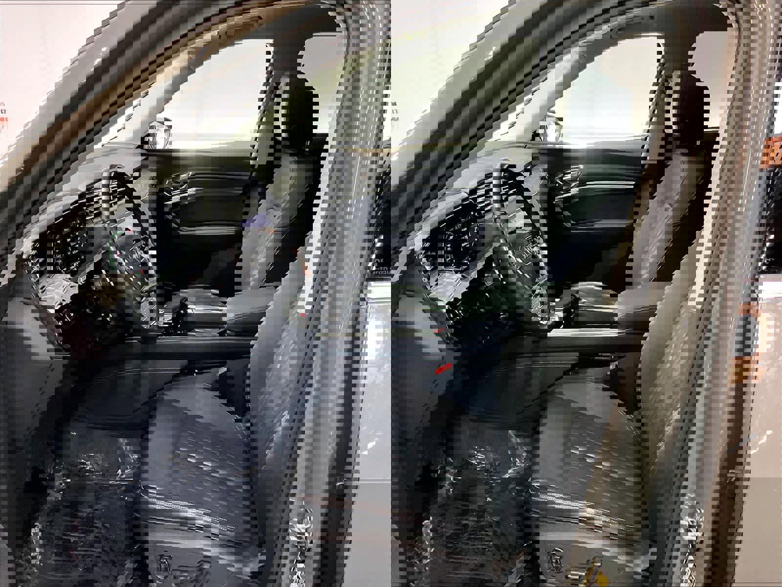 Certified 2024 Audi Q8 e-tron Premium Plus image 26