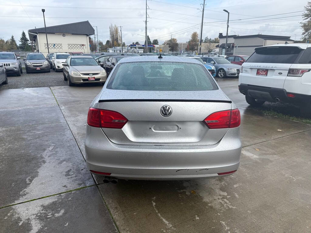 Used 2014 Volkswagen Jetta SE image 6