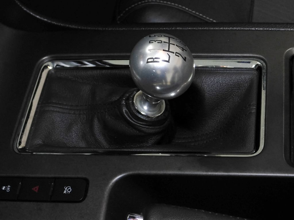 Used 2013 Ford Mustang GT Premium w/ Electronics Pkg RWD image 45