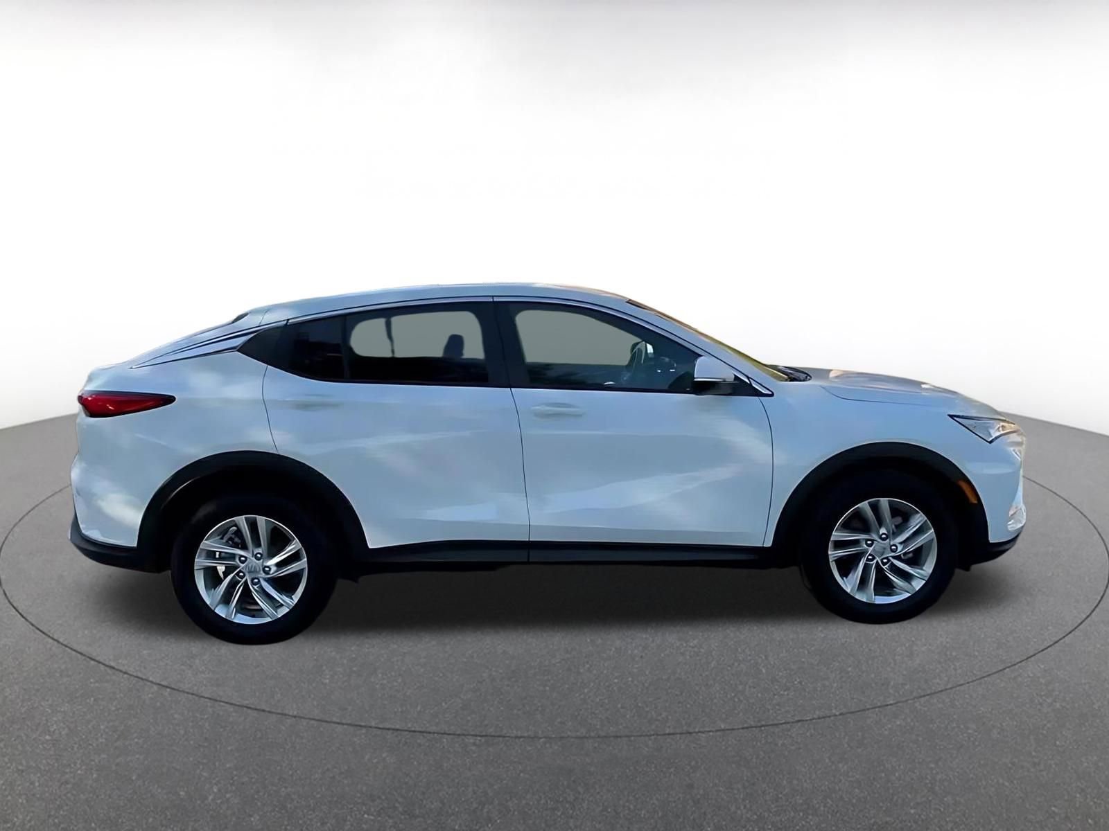 Used 2025 Buick Envista Sport Touring FWD image 16