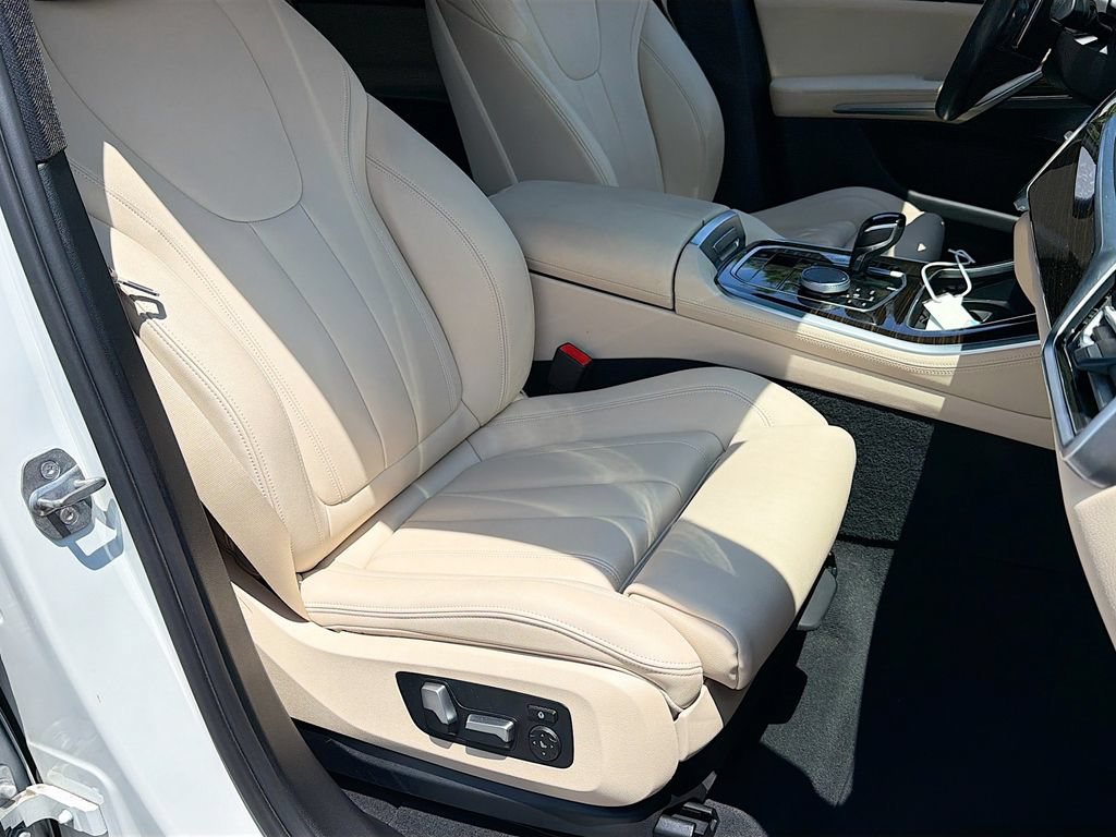 Used 2020 BMW X5 xDrive40i w/ Premium Package AWD/4WD image 23