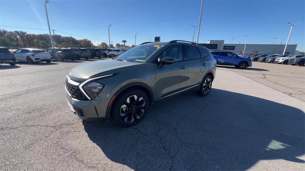 Used 2023 Kia Sportage X-Line w/ X-Line Premium Package image 4