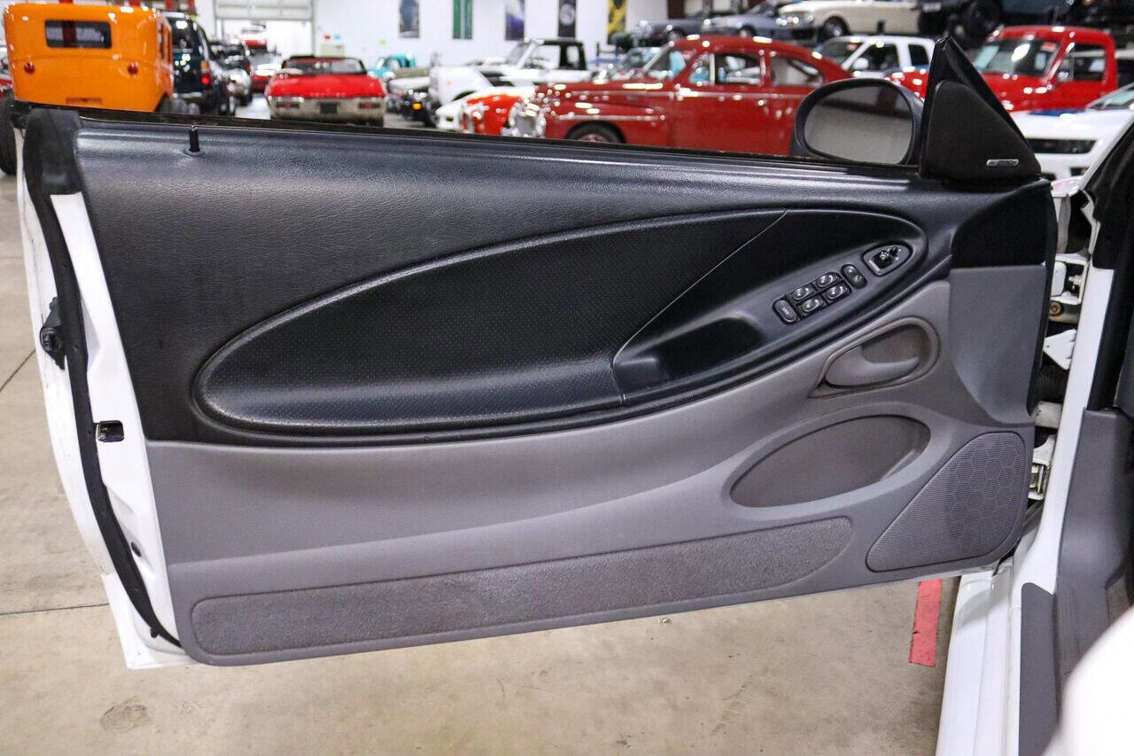 Used 1995 Ford Mustang GT image 24