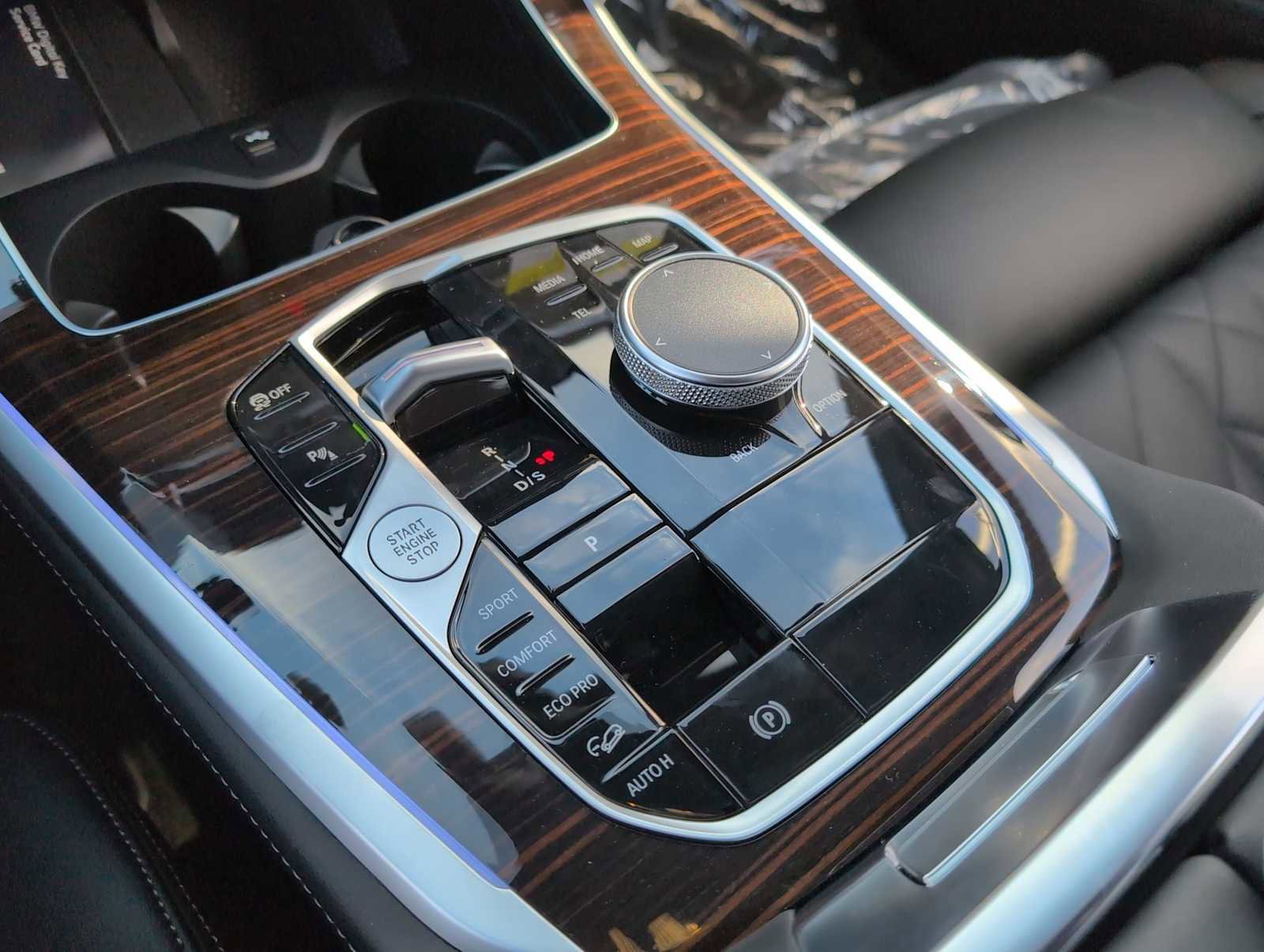 New 2026 BMW X5 xDrive40i w/ Premium Package image 34