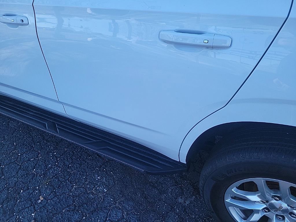 Used 2023 Chevrolet Tahoe LT image 16