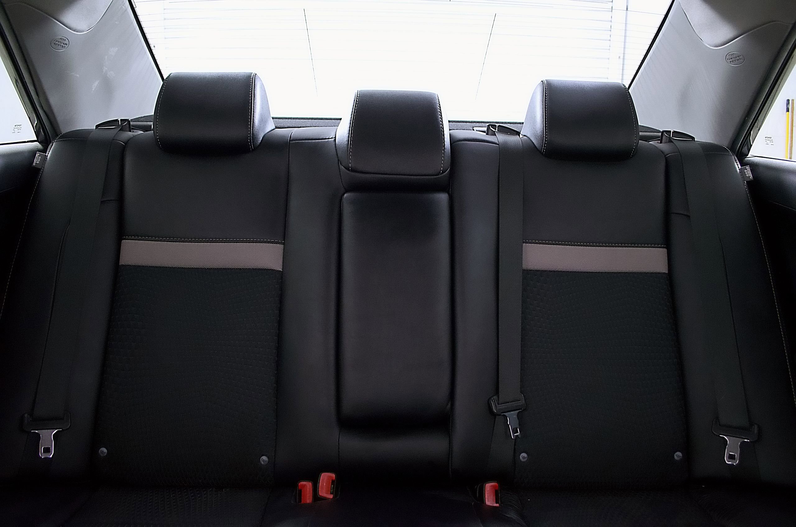 Used 2014 Toyota Camry SE FWD image 20