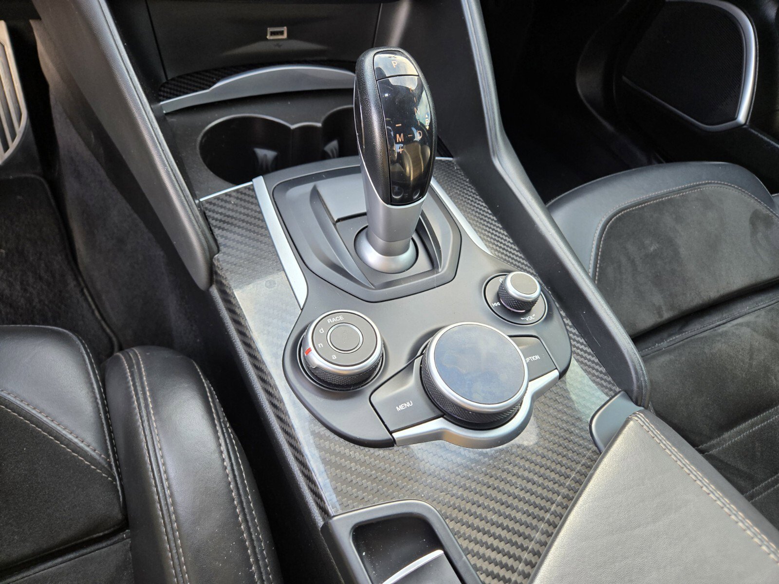Used 2019 Alfa Romeo Giulia Quadrifoglio image 21