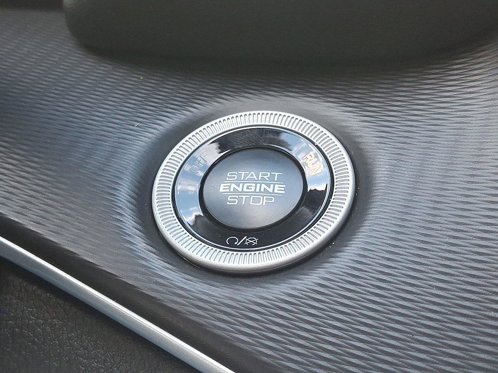 New 2025 Jeep Grand Cherokee L Altitude image 16