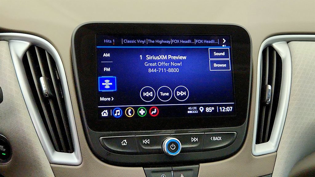 Used 2024 Chevrolet Malibu LT FWD image 18