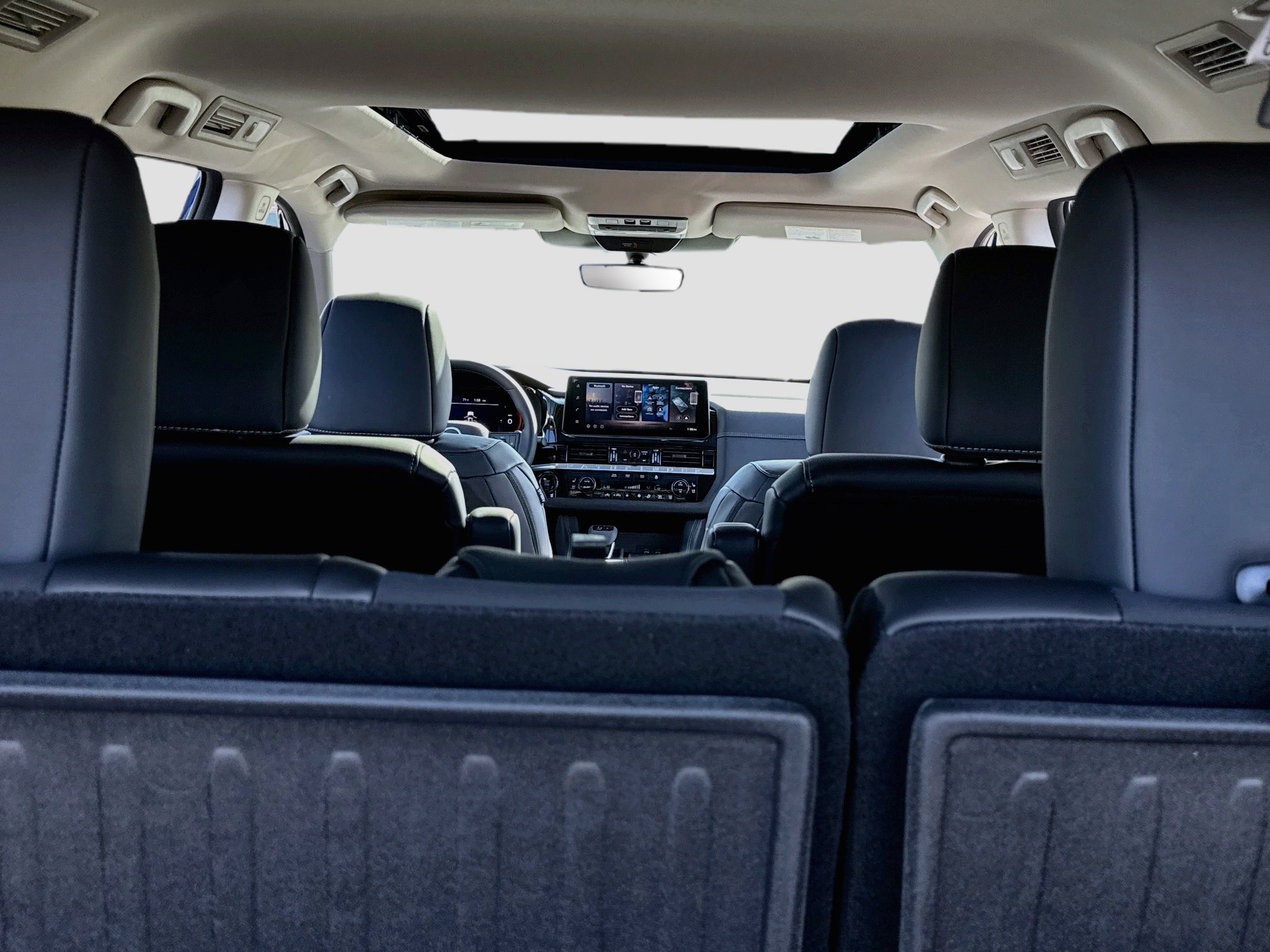 New 2026 Nissan Pathfinder Platinum AWD/4WD image 8