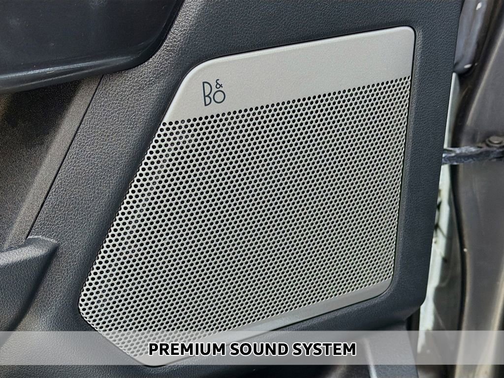 Used 2021 Ford F150 XLT w/ Equipment Group 302A High image 4