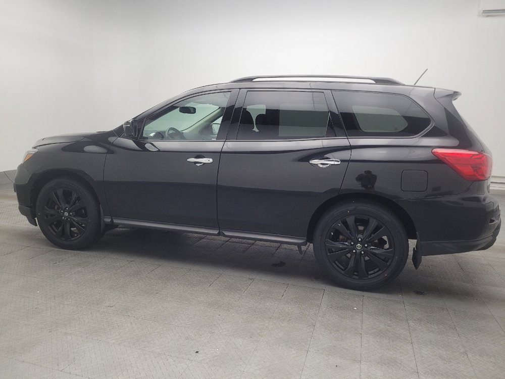 Used 2018 Nissan Pathfinder SL w/ Midnight Edition Package AWD/4WD image 3