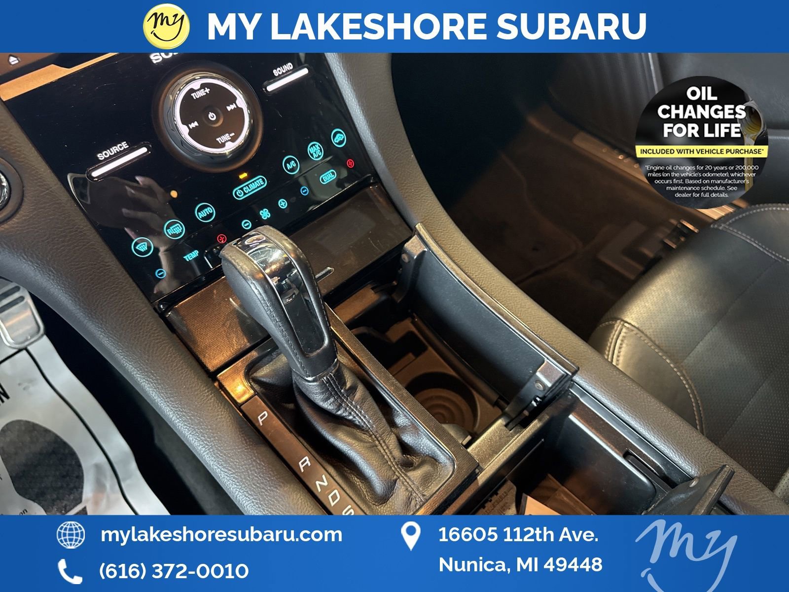 Used 2017 Ford Taurus SHO image 22