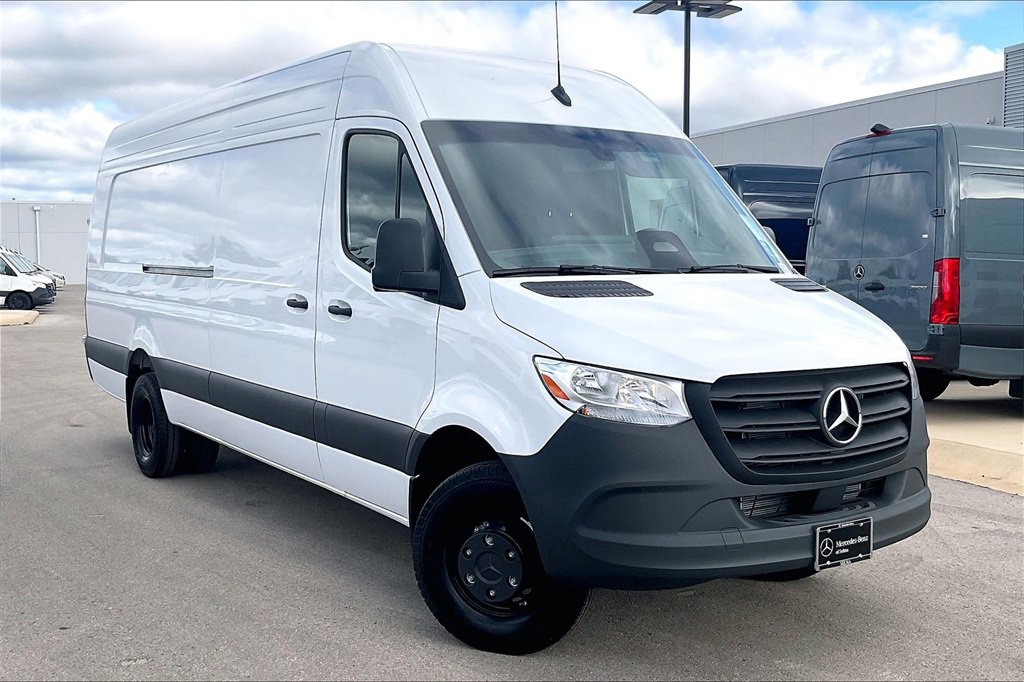 New 2025 Mercedes-Benz Sprinter 3500