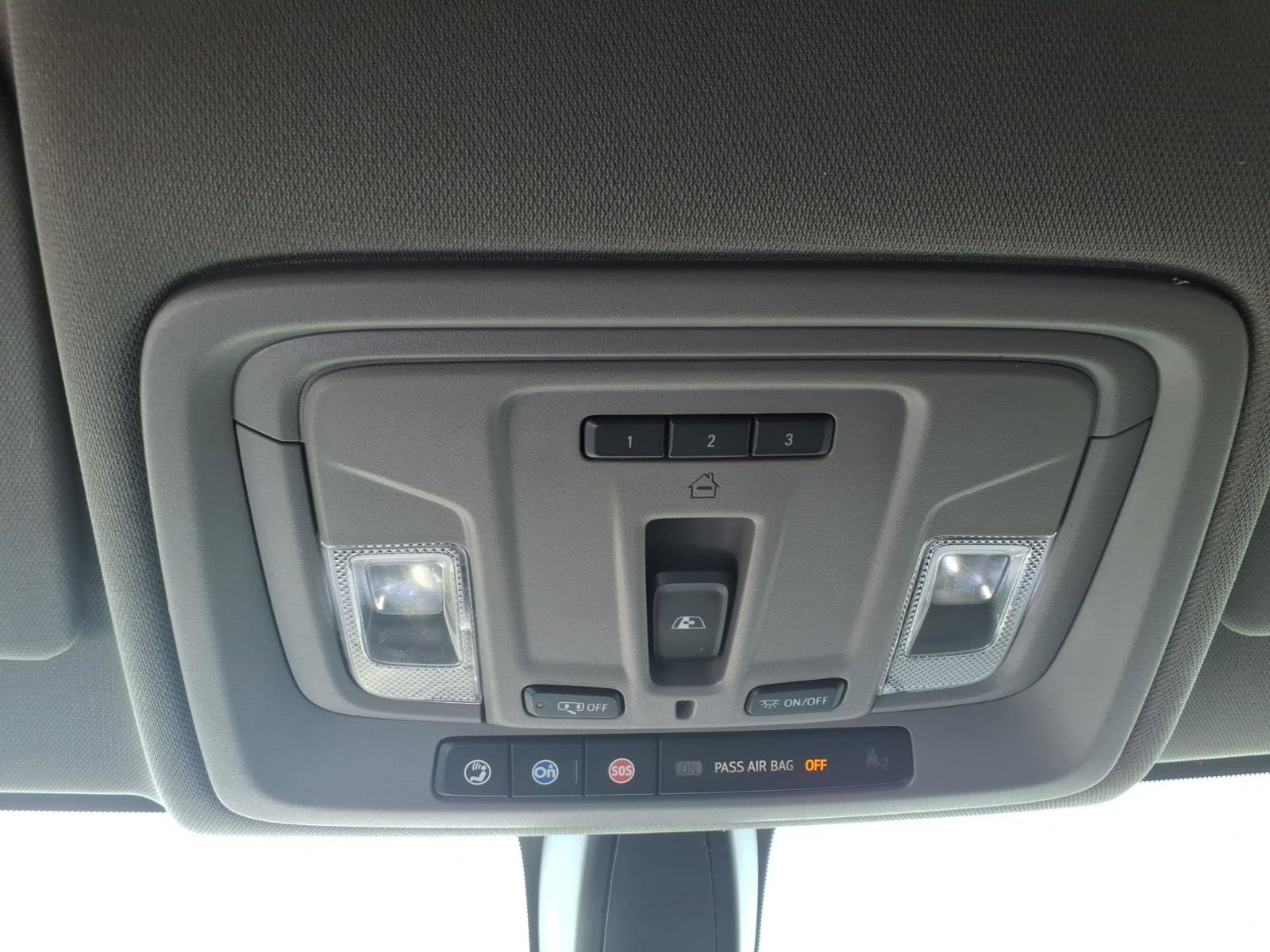 Used 2020 Chevrolet Silverado 1500 LT w/ All-Star Edition image 17