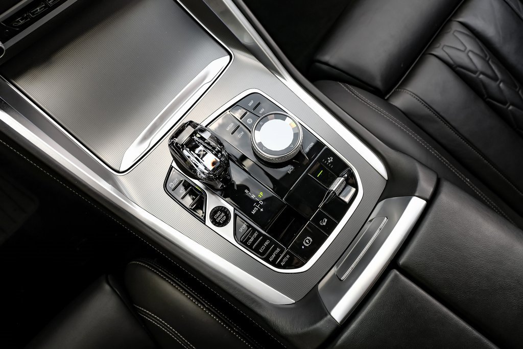 Used 2023 BMW X6 xDrive40i w/ M Sport Package image 35