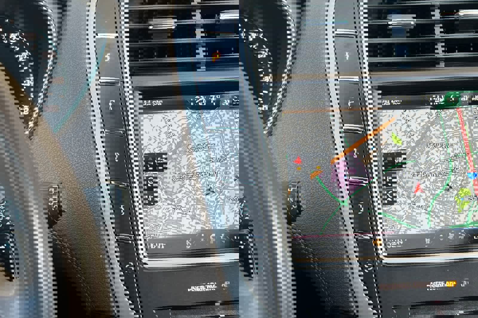 Used 2016 Lincoln MKX Reserve image 25