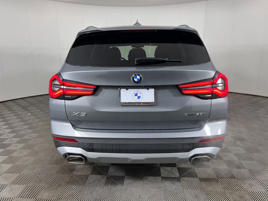 Used 2024 BMW X3 xDrive30i w/ Premium Package AWD/4WD image 8