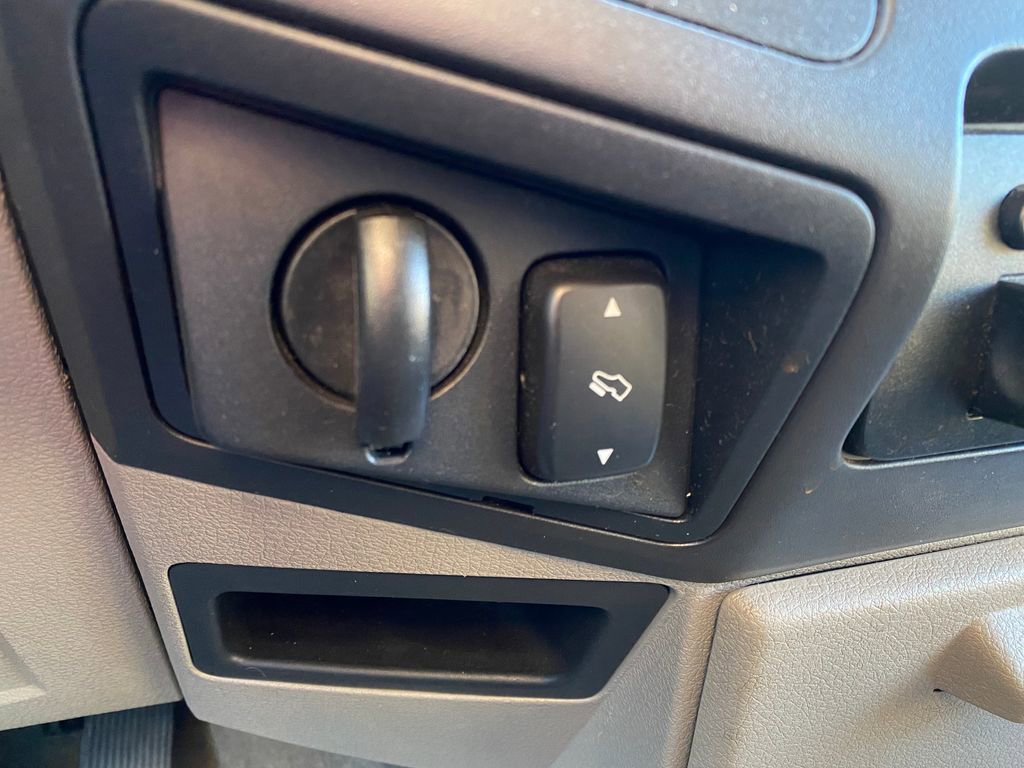 Used 2009 Ford F250 XLT AWD/4WD image 24