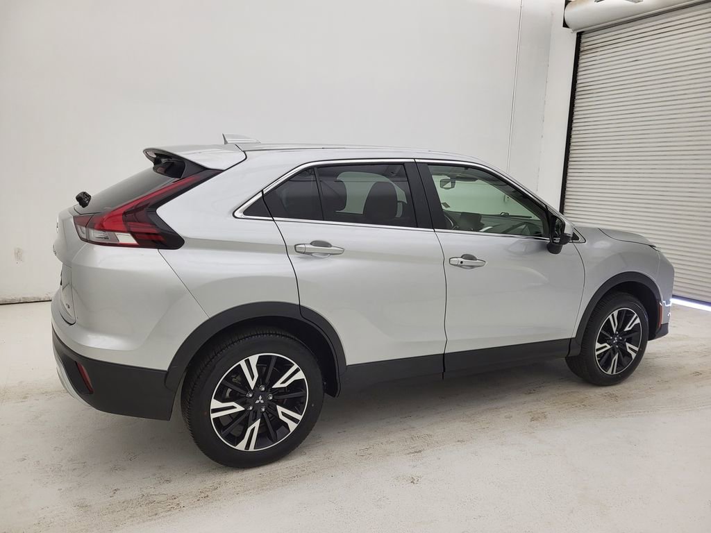 Used 2025 Mitsubishi Eclipse Cross SE image 14