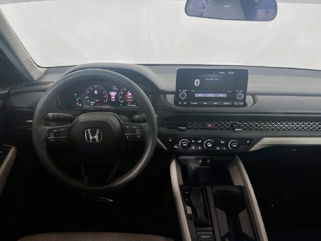 Certified 2023 Honda Accord EX image 18