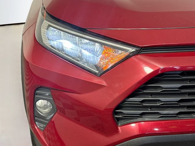 Certified 2020 Toyota RAV4 XLE w/ Convenience Package AWD/4WD image 3