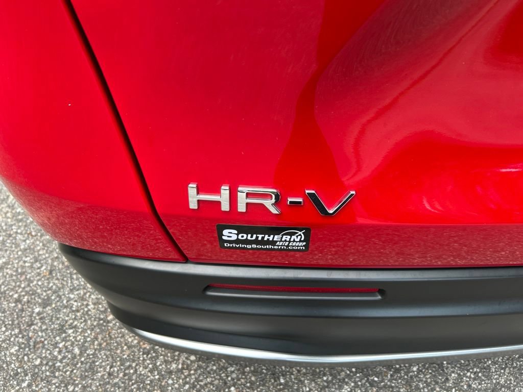 Used 2025 Honda HR-V Sport image 10