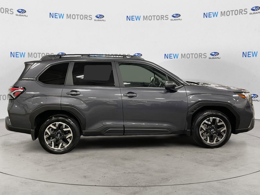 Certified 2025 Subaru Forester Premium image 8