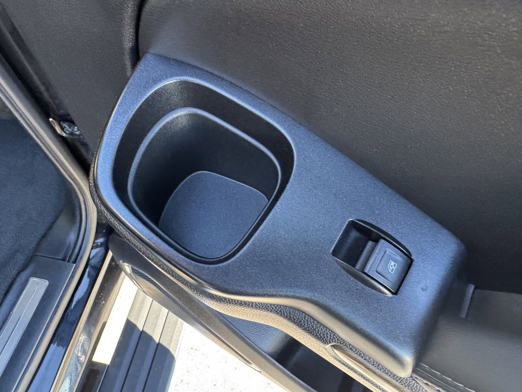 Used 2019 GMC Yukon Denali image 41