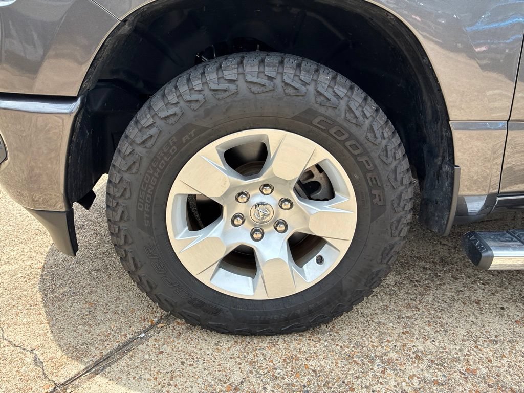 Used 2020 RAM 1500 Big Horn AWD/4WD image 10