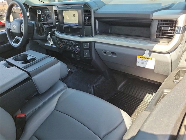 New 2025 Ford F550 2WD Regular Cab Super Duty image 21