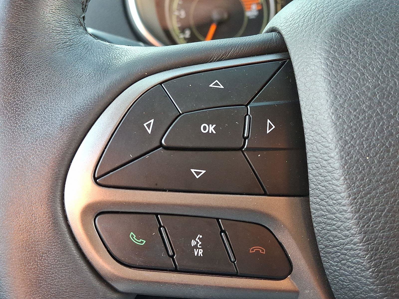 Used 2019 Jeep Cherokee Latitude w/ Cold Weather Group image 22