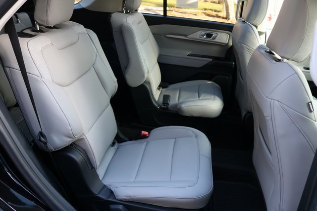 New 2026 Ford Explorer Active w/ Active Comfort Package image 22