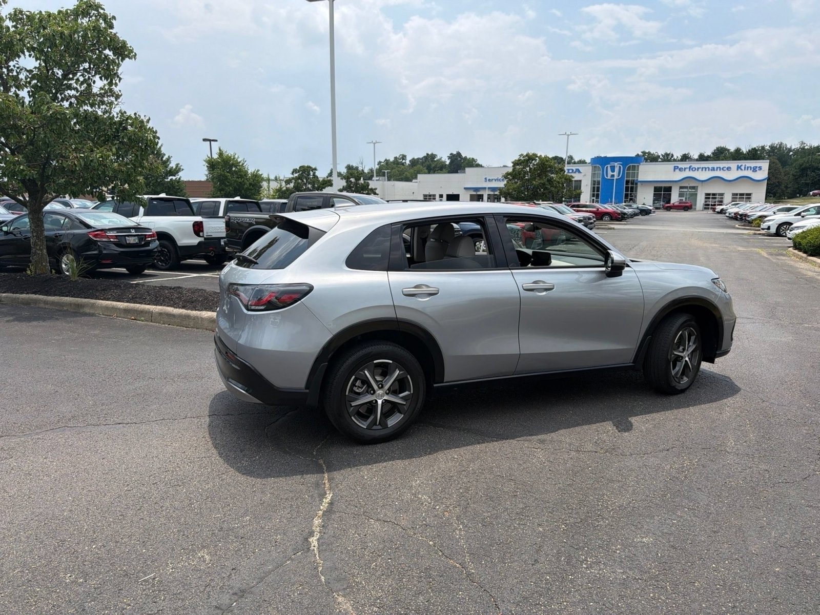 Used 2025 Honda HR-V EX-L image 27