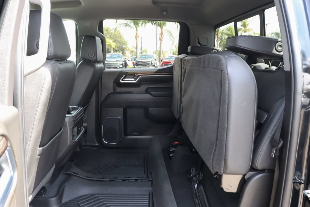 Used 2026 Chevrolet Silverado 1500 LT Trail Boss w/ LT Trail Boss Premium Package AWD/4WD image 36