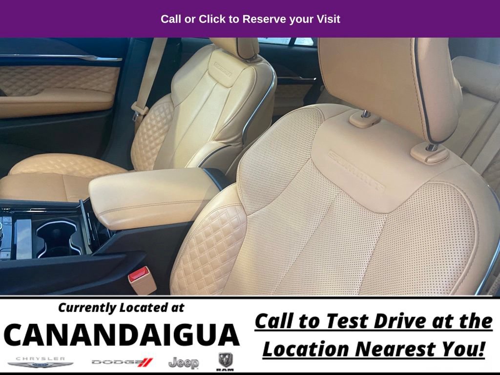 Used 2022 Jeep Grand Cherokee Summit AWD/4WD image 42
